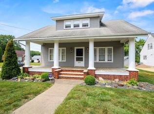 281 Center St, Struthers, OH 44471