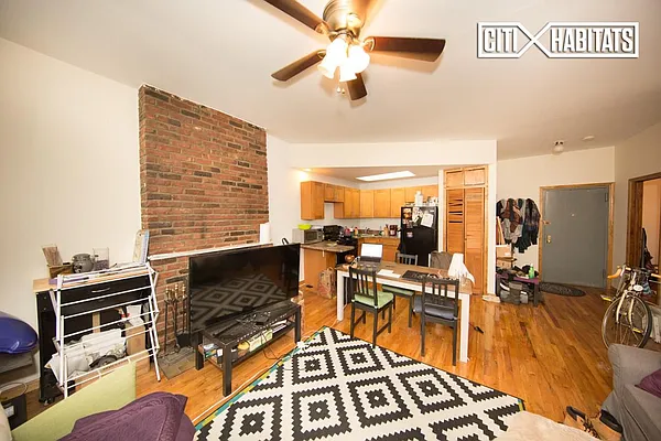 Rented by Citi Habitats | media 26