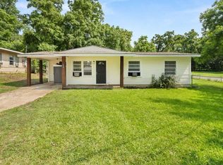 1314 Oak Dr, Leesville, LA 71446