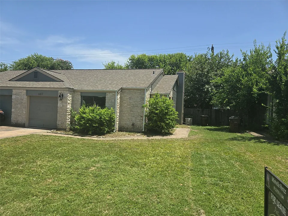 1417 Hyridge Cir