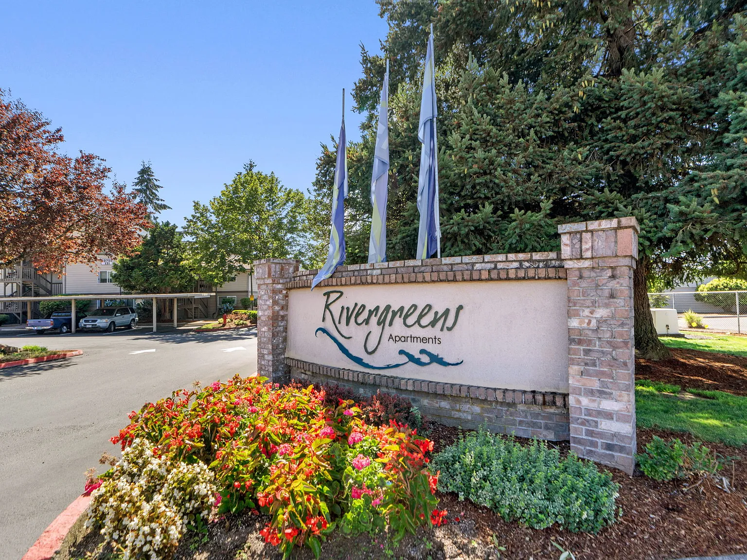 Rivergreens Apartments — Photo 4