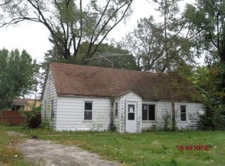 713 Maple St, Marengo, IL 60152