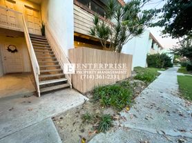 2511 W Sunflower Ave