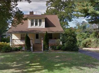 17 State St, Spring Valley, NY 10977