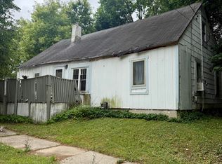 2508 Marcus St, Lansing, MI 48912