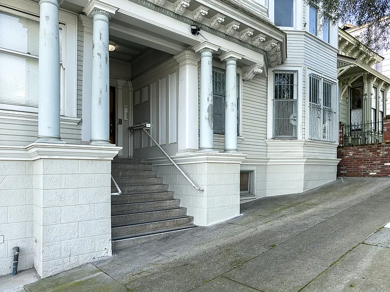 3661 16th St #14 — Photo 35