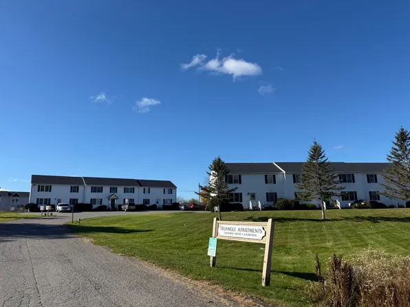 13 Triangle Rd #1, Hampden, ME 04444
