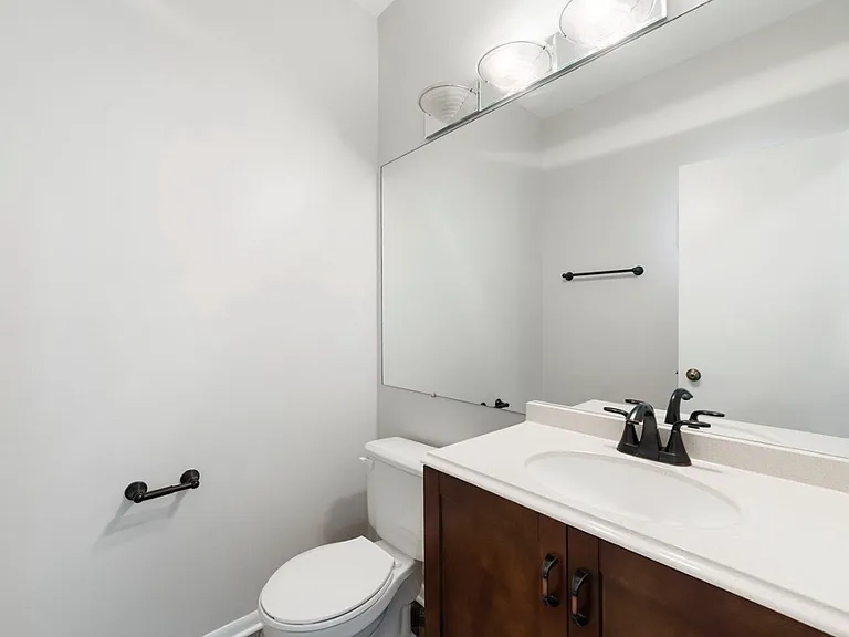 1500 Golfview Dr — Photo 18