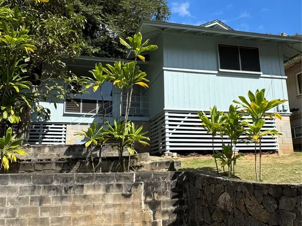 3606 Halekipa Pl, Honolulu, HI 96816