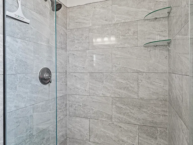 4805 Maureen Cir — Photo 27