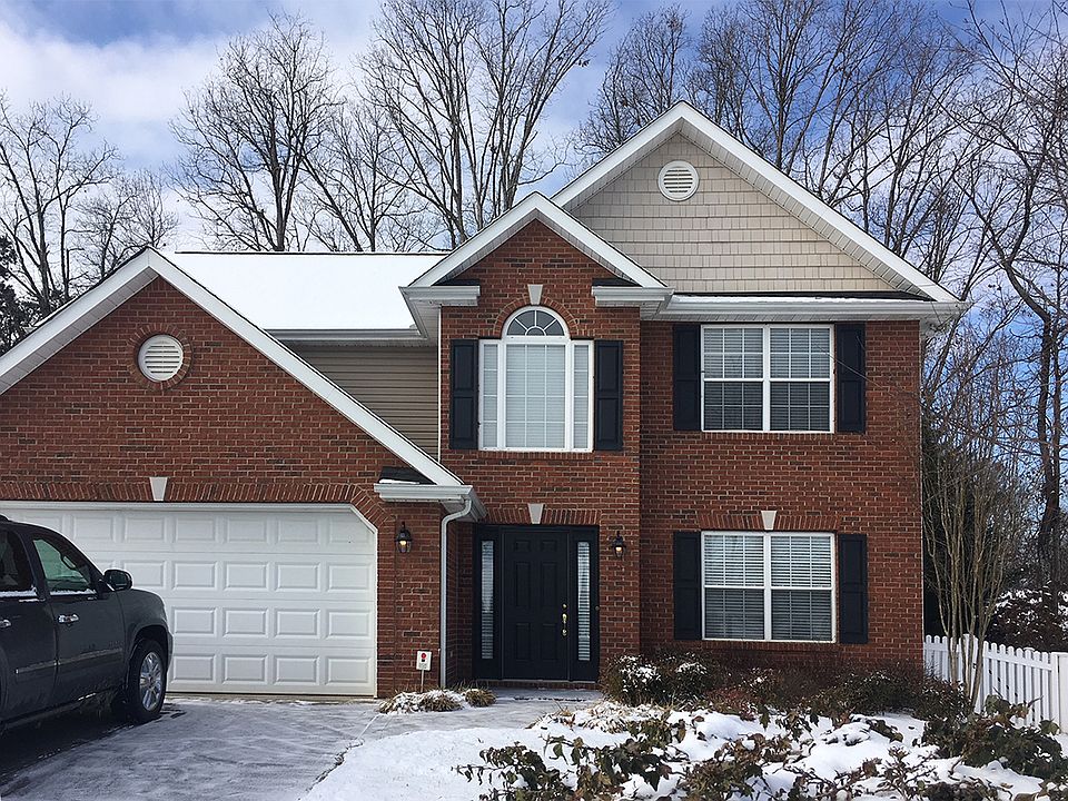 1st image of 721 Briar Way