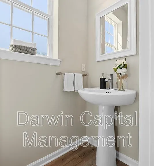 385 N Tuckahoe Rd — Photo 12