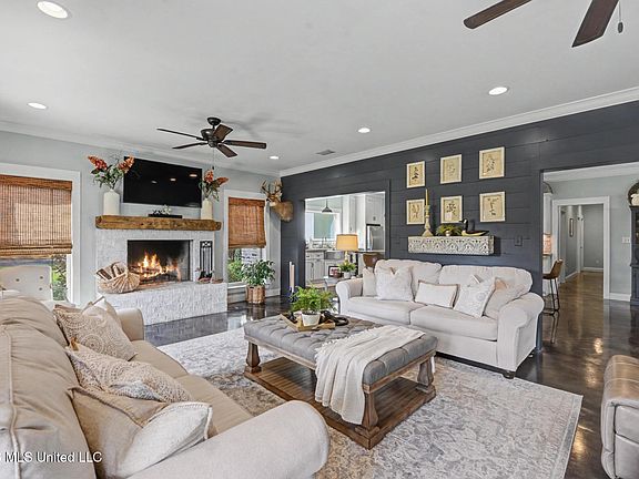 3rd image of 1252 Noel Eubanks Rd