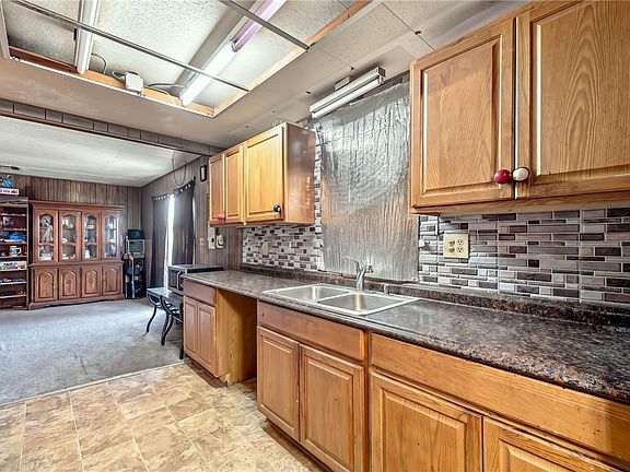 5th image of 1677 Alta Vista Road