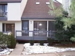 179 Locust Ln, Basking Ridge, NJ 07920