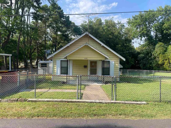 606 W Bennett St, Morrilton, AR 72110