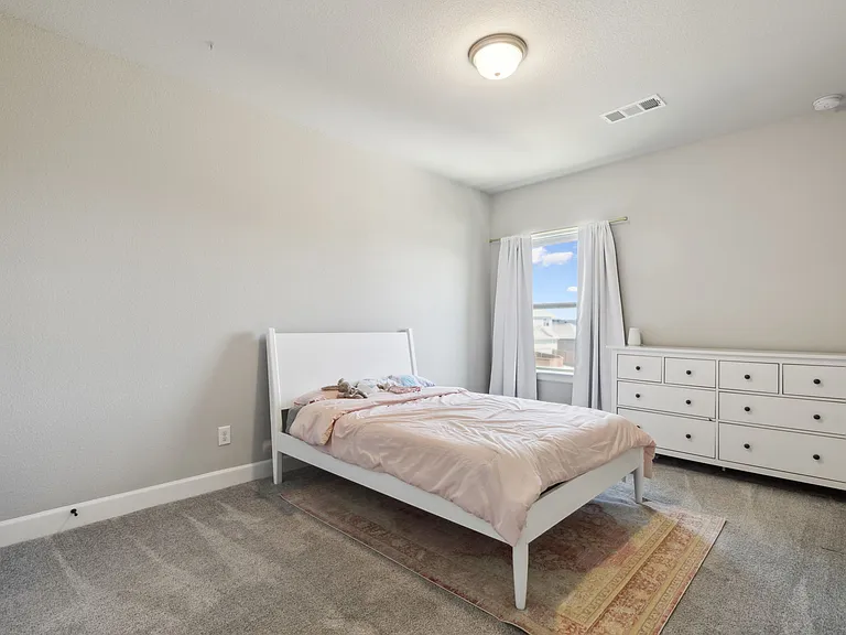 2121 Tolleson Dr — Photo 9