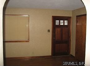5th image of 1221 Grant Dr