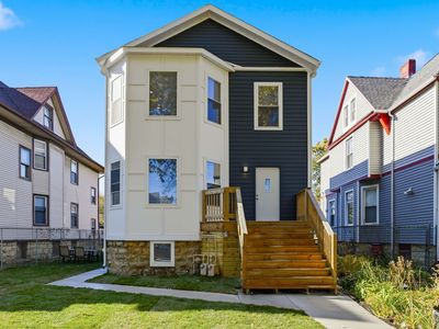 328 N Lockwood Ave, Chicago, IL, 60644