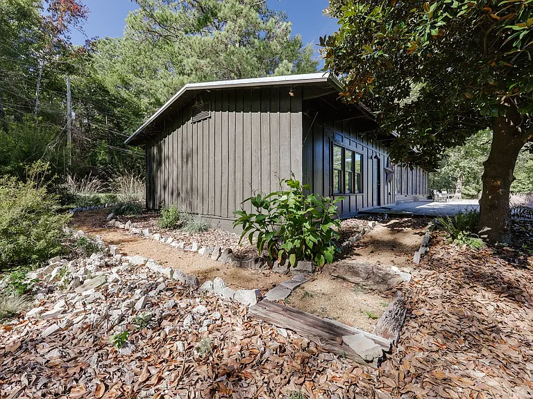 190 Lakewood Dr — Photo 43