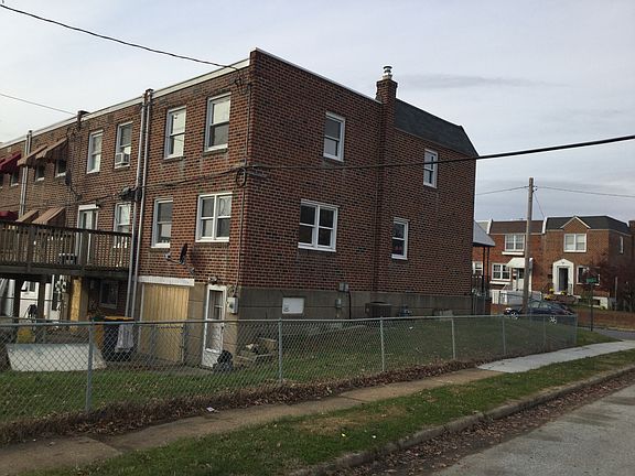 3rd image of 1200 Maple Ave