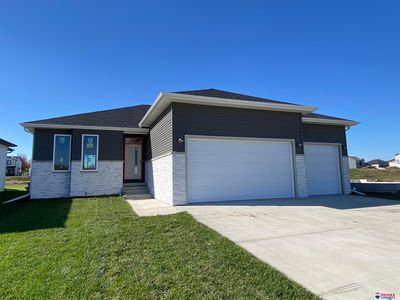 527 Eloise Ave, Lincoln, NE, 68520