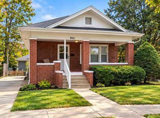 802 W Daniel St, Champaign, IL 61820