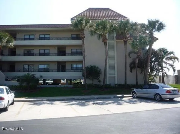18 Marina Isles Blvd APT 106, Indian Harbour Beach, FL 32937