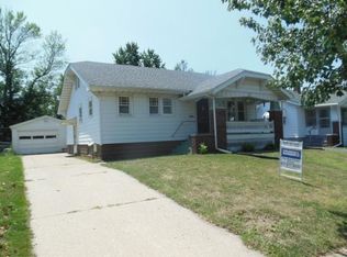 1455 E Lawrence St, Decatur, IL 62521