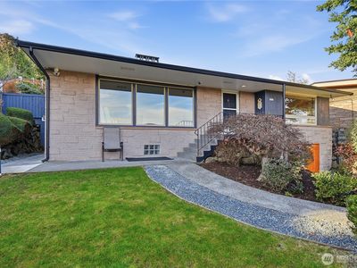 5052 Pullman Avenue NE, Seattle, WA, 98105