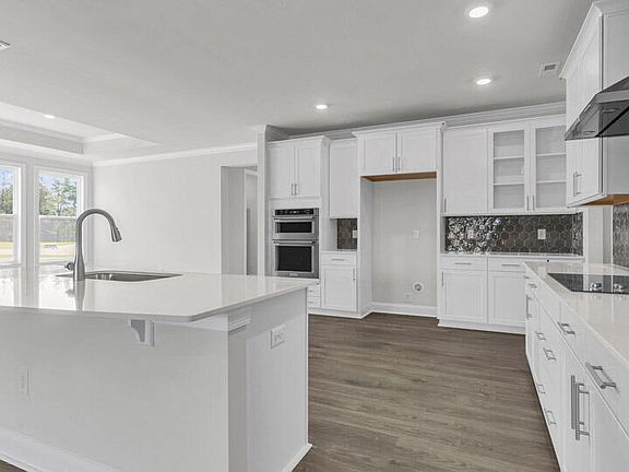 6th image of this home