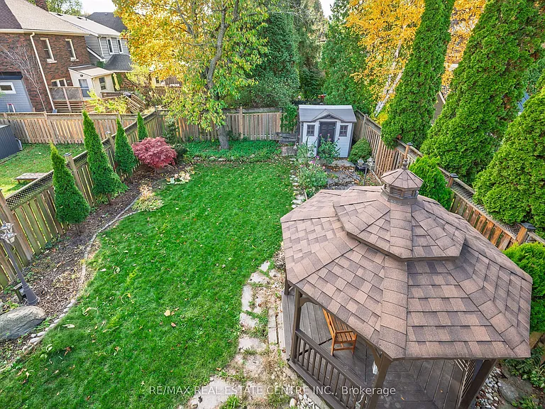 71 Paisley Ave N #MAIN 2ND — Photo 41