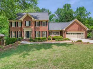 4970 Huntshire Ln SW, Lilburn, GA 30047