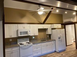 (Undisclosed Address), Eugene, OR 97404