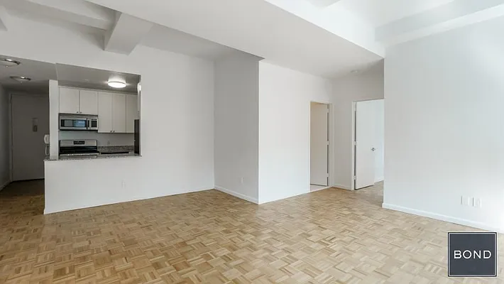 Rented by Bond New York | media 5