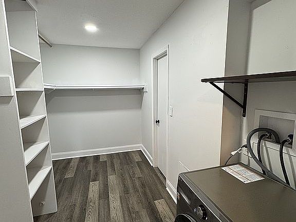 5th image of 6851 Roswell Rd APT N10