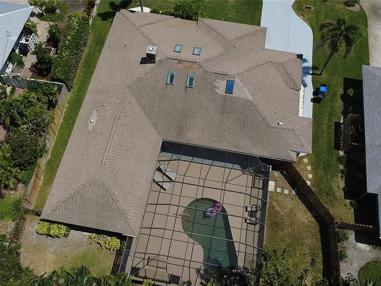 416 Sunset Dr — Photo 90