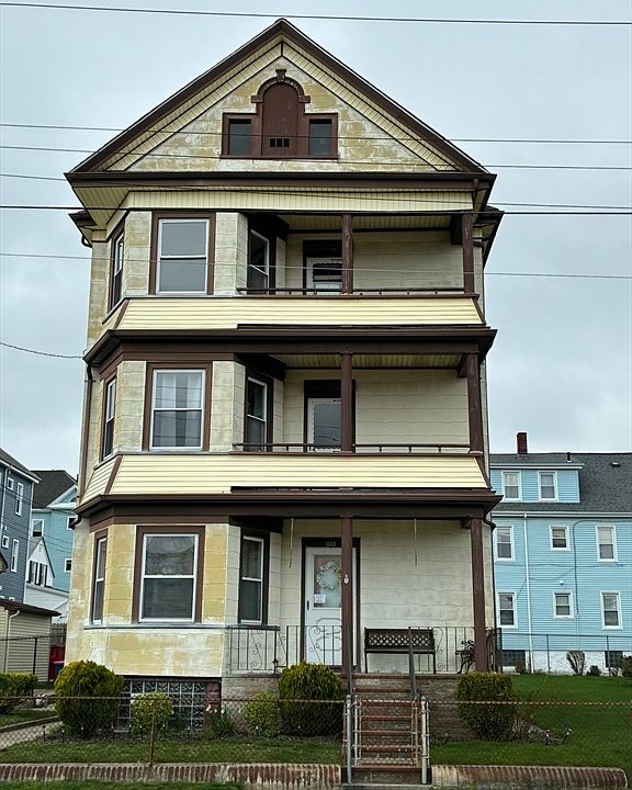 1st image of 373 Bolton St