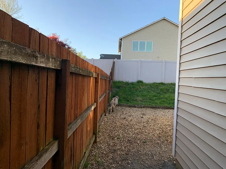 2316 NW 4th St — Photo 20