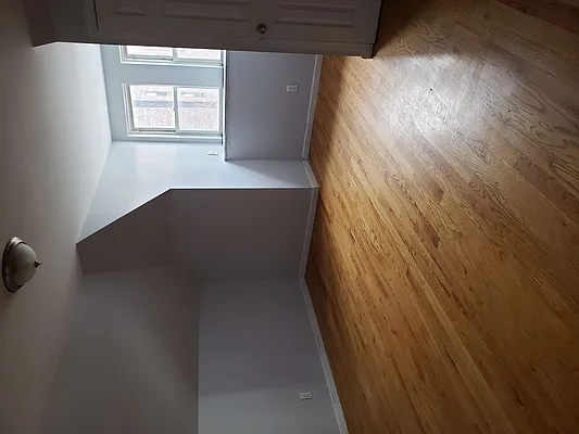 Rented by Vision Global Realty Inc | media 1