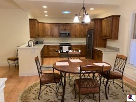 2nd image of 406 Elohi Pl