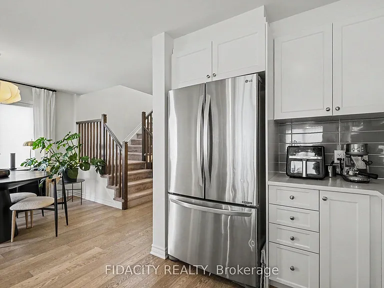 312 Lipizzaner St — Photo 8