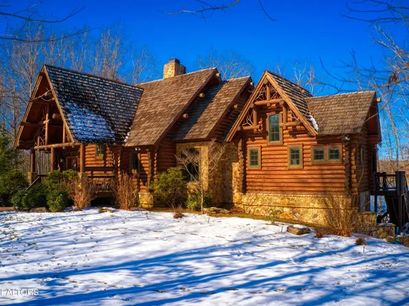 343 Camp Creek Cir, Spencer, TN 38585