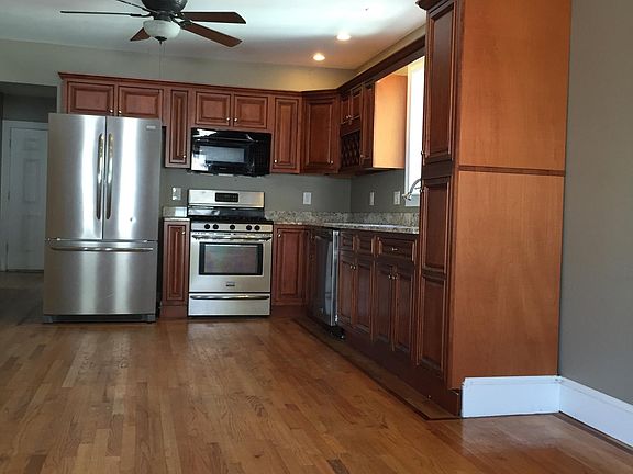 2nd image of 4 Lorenzo St #2-A