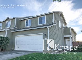 325 Clearpointe Dr, Vallejo, CA 94591