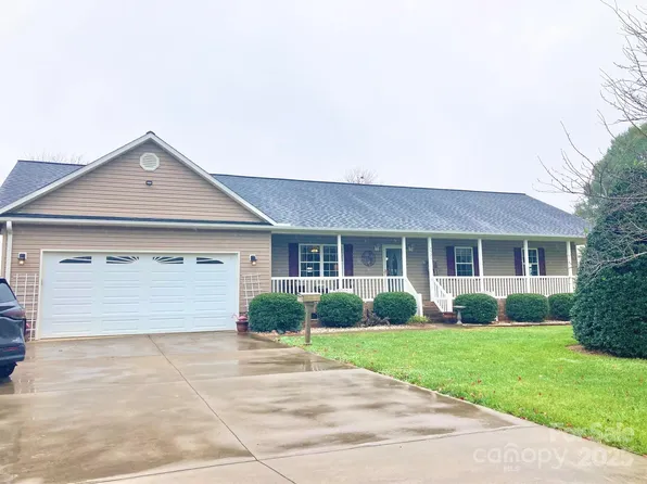 7530 Woodleaf Rd, Woodleaf, NC 27054