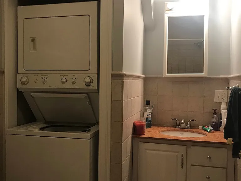 270 E St #1 — Photo 11