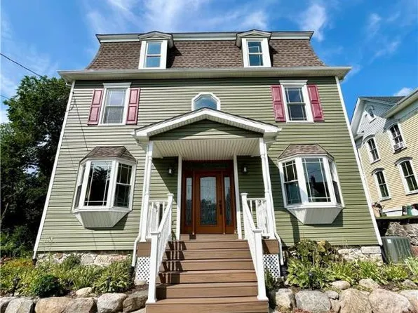 405 Pennsylvania Ave, Mount Bethel, PA 18343