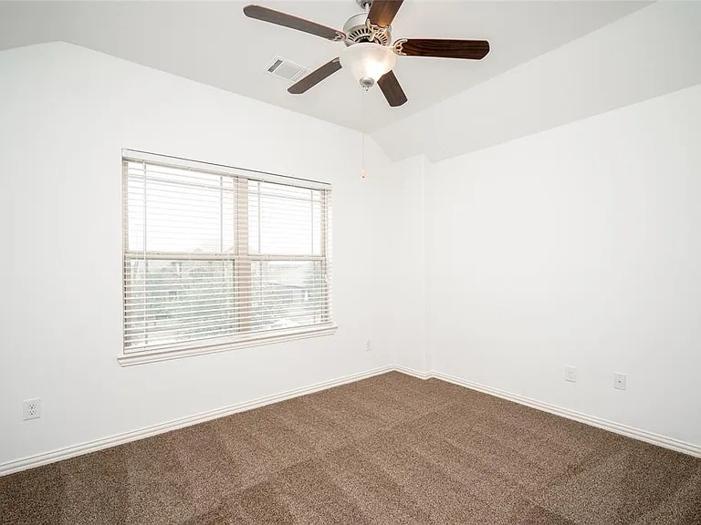 6731 Trinity Trail Ln — Photo 33