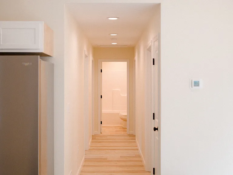 520 N Porter St — Photo 5